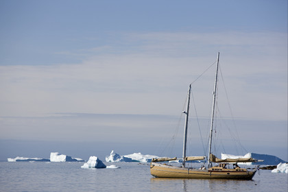 Schooner LA LOUISE sailing on west coast of Greenland.