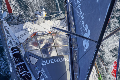 THM-16_81675_VendeeGlobeStart