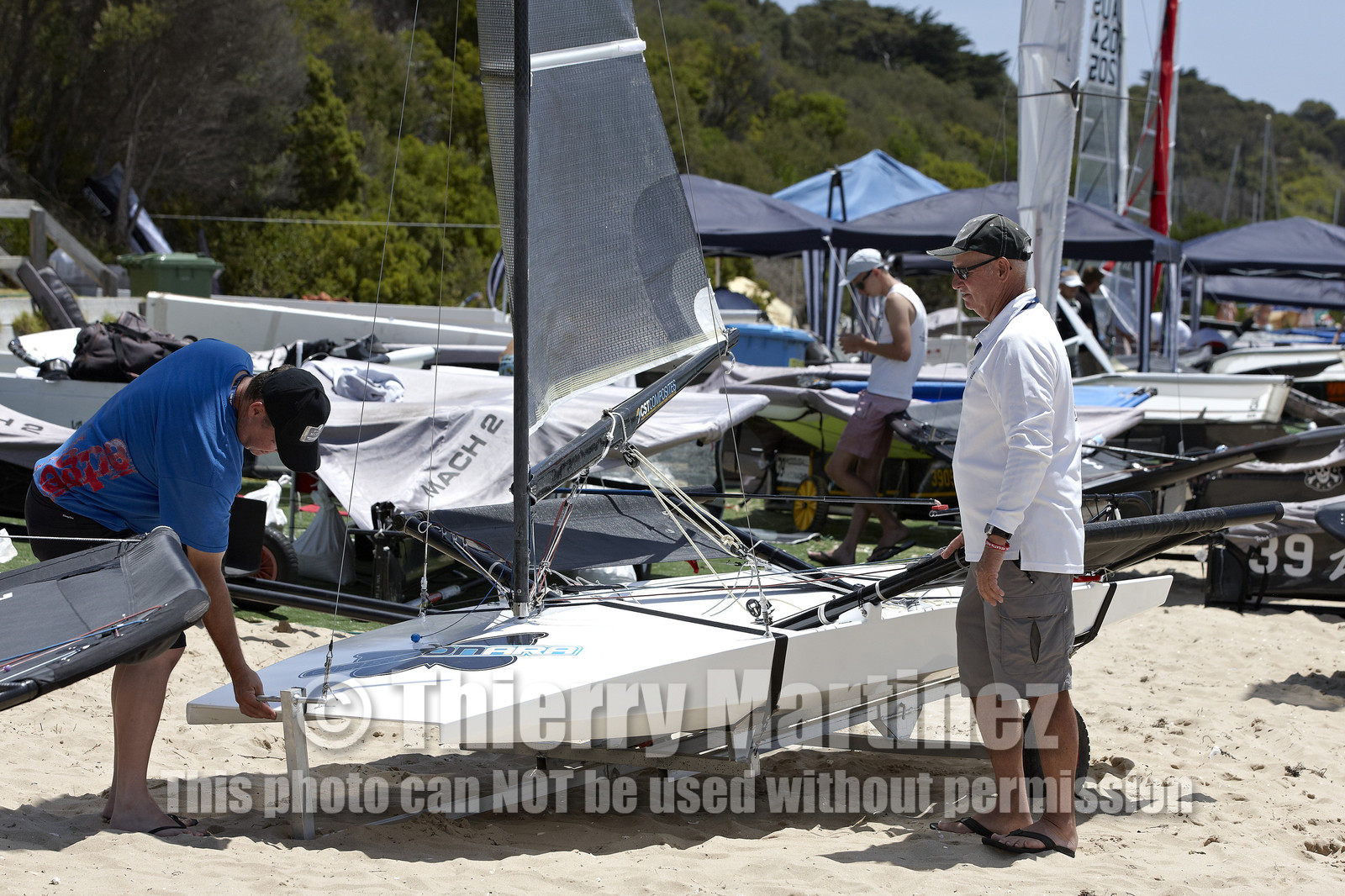 2015 McDougall + McConaghy Moth Worlds. Sorrento - VIC AUSTRALIA  . 6 16 January 2015. Organize by Sorrento Sailing Couta Boat Club.