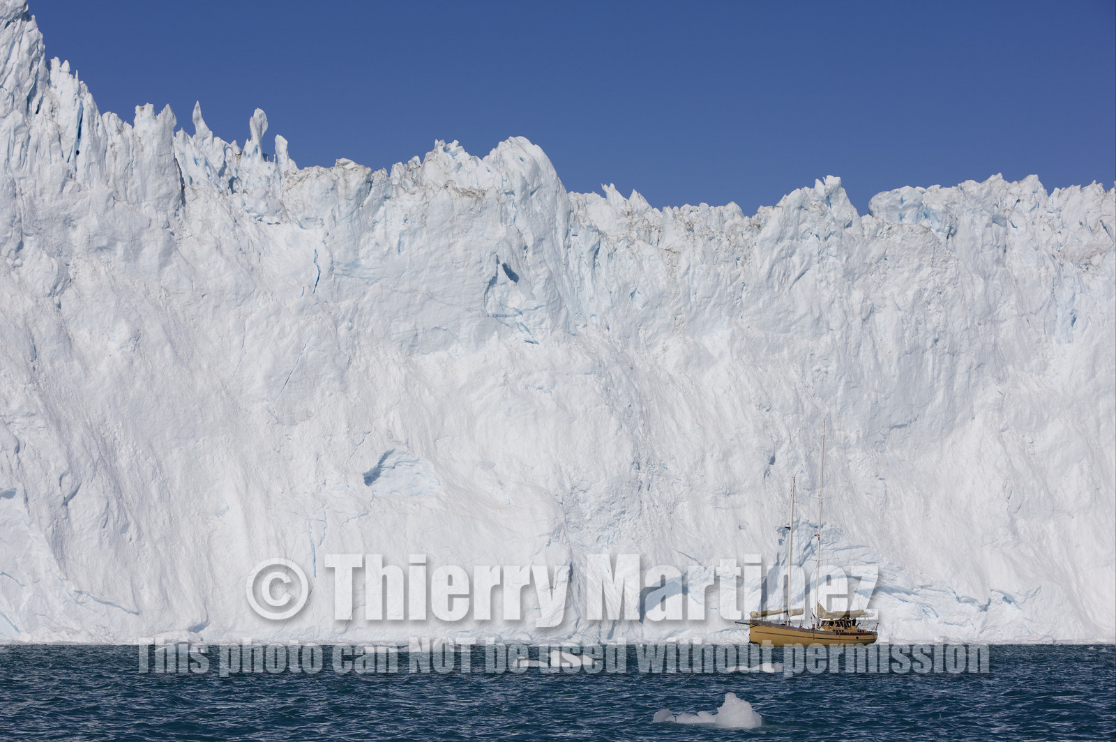 Schooner LA LOUISE sailing on west coast of Greenland.
