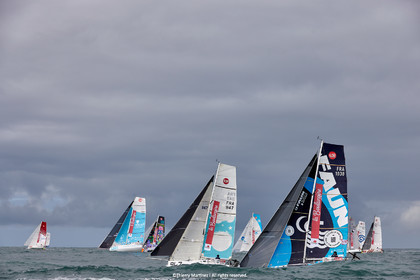 23_21946   © Thierry Martinez. LES SABLES D'OLONNE, 85 - FRANCE 25 septembre 2023.Départ MINI TRANSAT 2023. Départ du Dimanche 24 septembre retardé au Lundi 25 Sept .Les Sables d’Olonne (FRA)    Santa Cruz de la Palma ( Canaries)    St François ( Guadeloupe): 4050 NM.