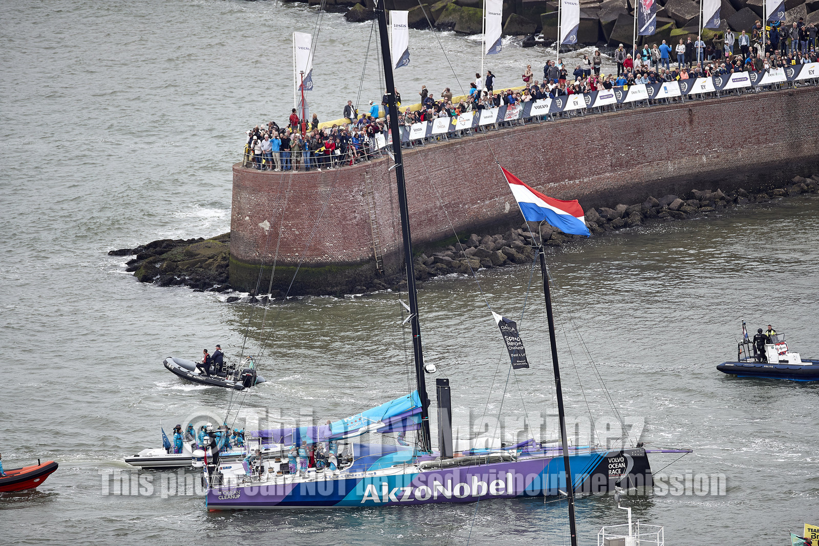 team AkzoNobel  in Volvo Ocean Race 2017-18.