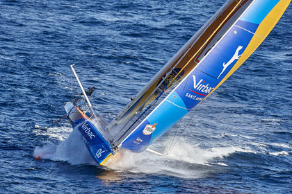 THM-16_80289_VendeeGlobeStart