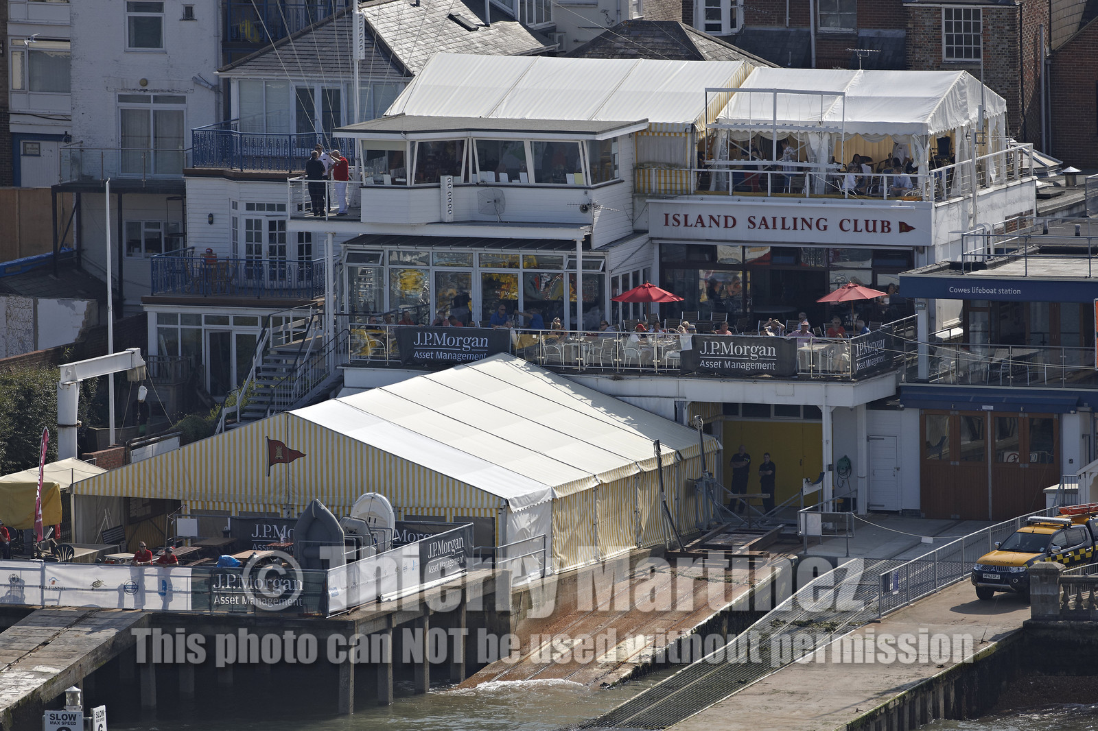 2014 JP Morgan Asset Management Round the Island Race .