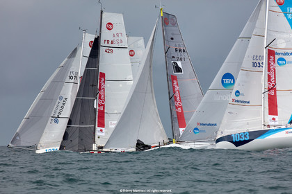 23_22410   © Thierry Martinez. LES SABLES D'OLONNE, 85 - FRANCE 25 septembre 2023.Départ MINI TRANSAT 2023. Départ du Dimanche 24 septembre retardé au Lundi 25 Sept .Les Sables d’Olonne (FRA)    Santa Cruz de la Palma ( Canaries)    St François ( Guadeloupe): 4050 NM.