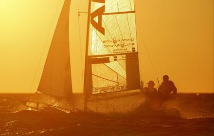 03_3241D © Th.Martinez,STOCKHOLMSWEDEN10 07 03-Archipelago Raid (2003).Leg4: Marieham (Finland) to Fejan (Sweden) . Team Nokia-Kempff in sunset light.