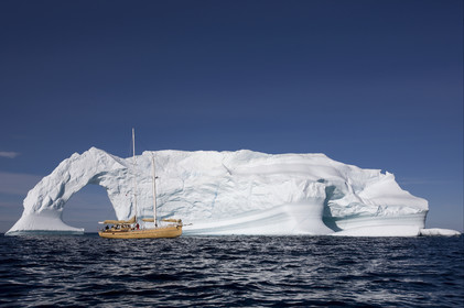 Schooner LA LOUISE sailing on west coast of Greenland.