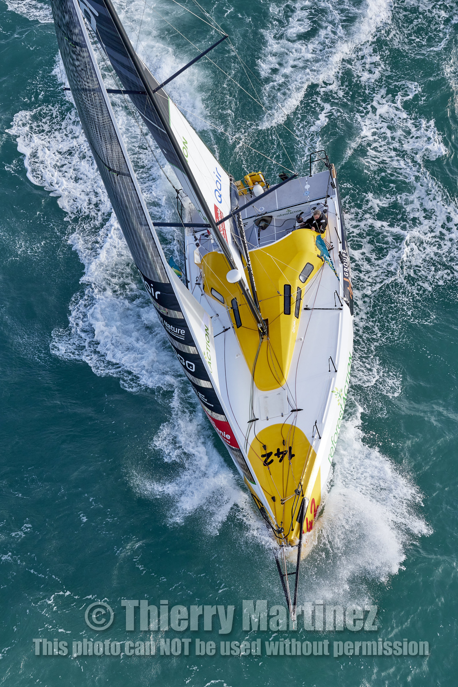 22_38920   © Thierry Martinez.DINARD, FRANCE. 9 Novembre  2022Départ de la 12éme ROUTE DU RHUM, transatlantique course à la voile en solitaire de St Malo(FRA)  à Pointe à Pitre (FRA-Guadeloupe) 3.543 milles nautiques.