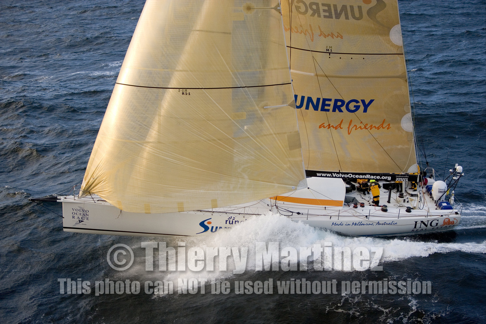 VOLVO OCEAN RACE START - VIGO-SPAIN- 12NOV 2005