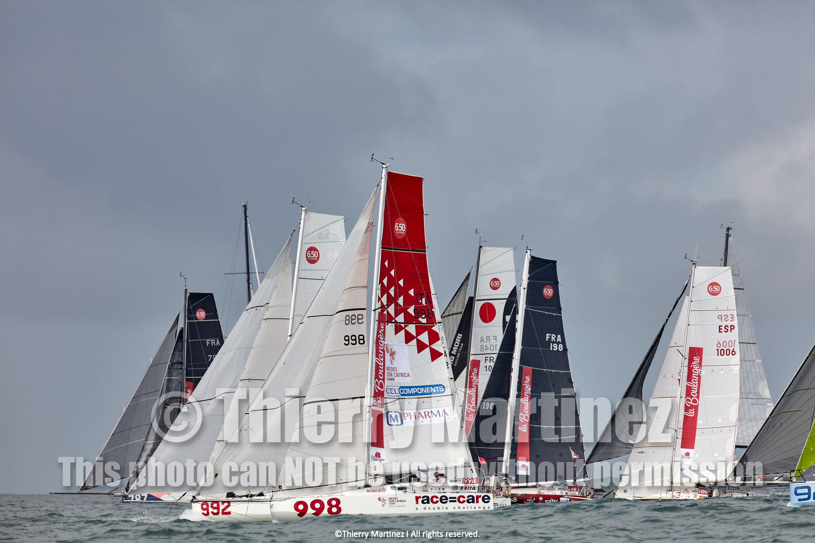23_22374   © Thierry Martinez. LES SABLES D'OLONNE, 85 - FRANCE 25 septembre 2023.Départ MINI TRANSAT 2023. Départ du Dimanche 24 septembre retardé au Lundi 25 Sept .Les Sables d’Olonne (FRA)    Santa Cruz de la Palma ( Canaries)    St François ( Guadeloupe): 4050 NM.