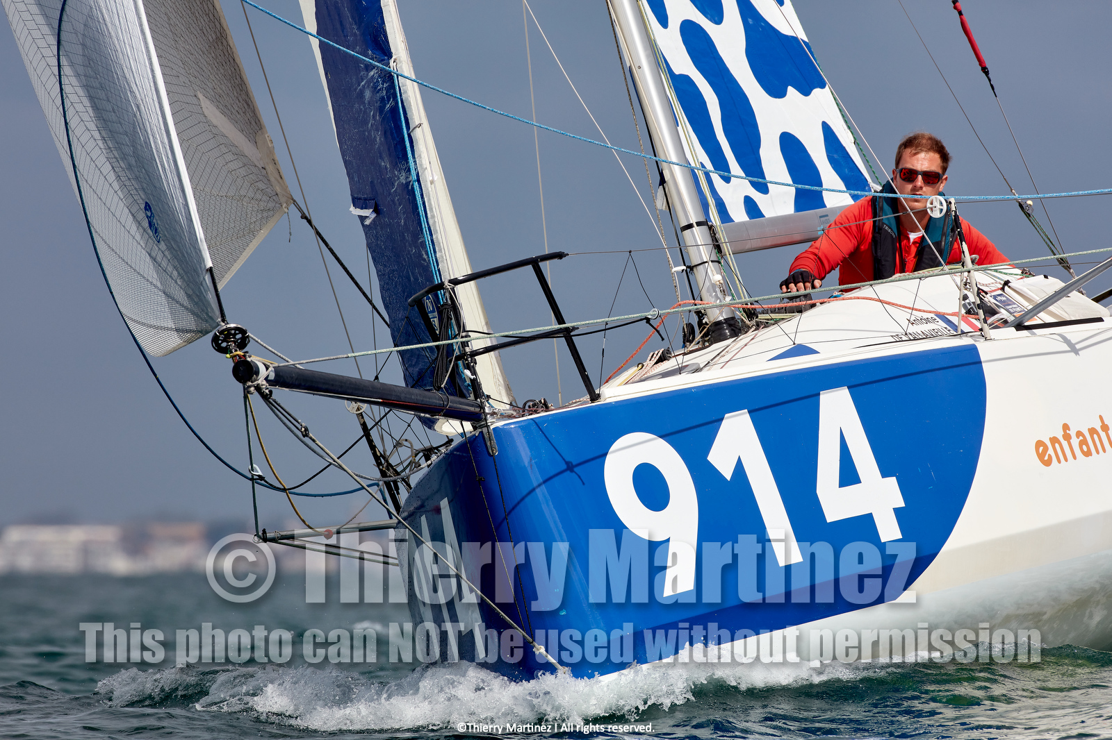 23_22790   © Thierry Martinez. LES SABLES D'OLONNE, 85 - FRANCE 25 septembre 2023.Départ MINI TRANSAT 2023. Départ du Dimanche 24 septembre retardé au Lundi 25 Sept .Les Sables d’Olonne (FRA)    Santa Cruz de la Palma ( Canaries)    St François ( Guadeloupe): 4050 NM.