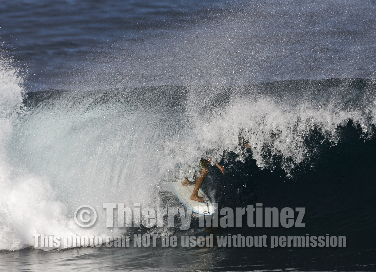 2011 VOLCOM PIPE PRO  ( Surf contest) at Banzai Pipeline Beach, North Shore - Oahu - Hawaii.