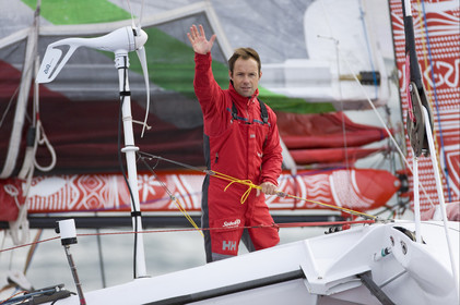 Thomas Coville (FRA) maxi trimaran SODEBO Solo round the world record attempt. Start in Brest (FRA)