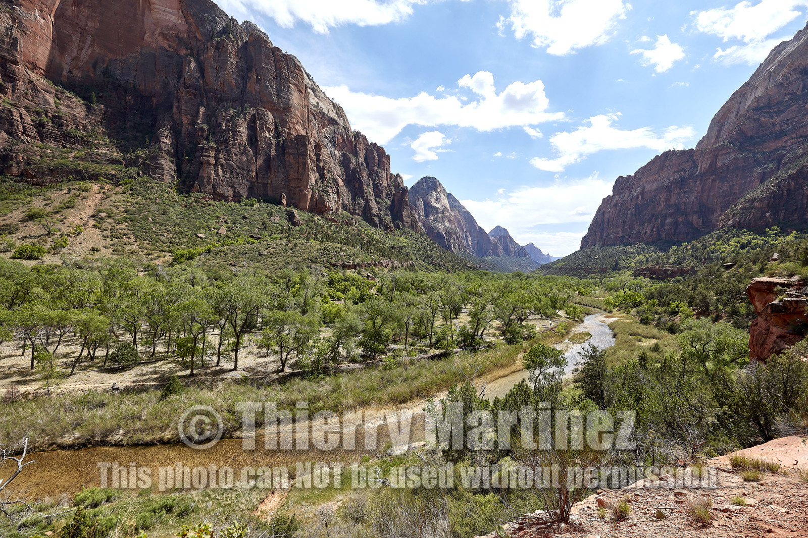 THM-18_052635-ZION Canyon