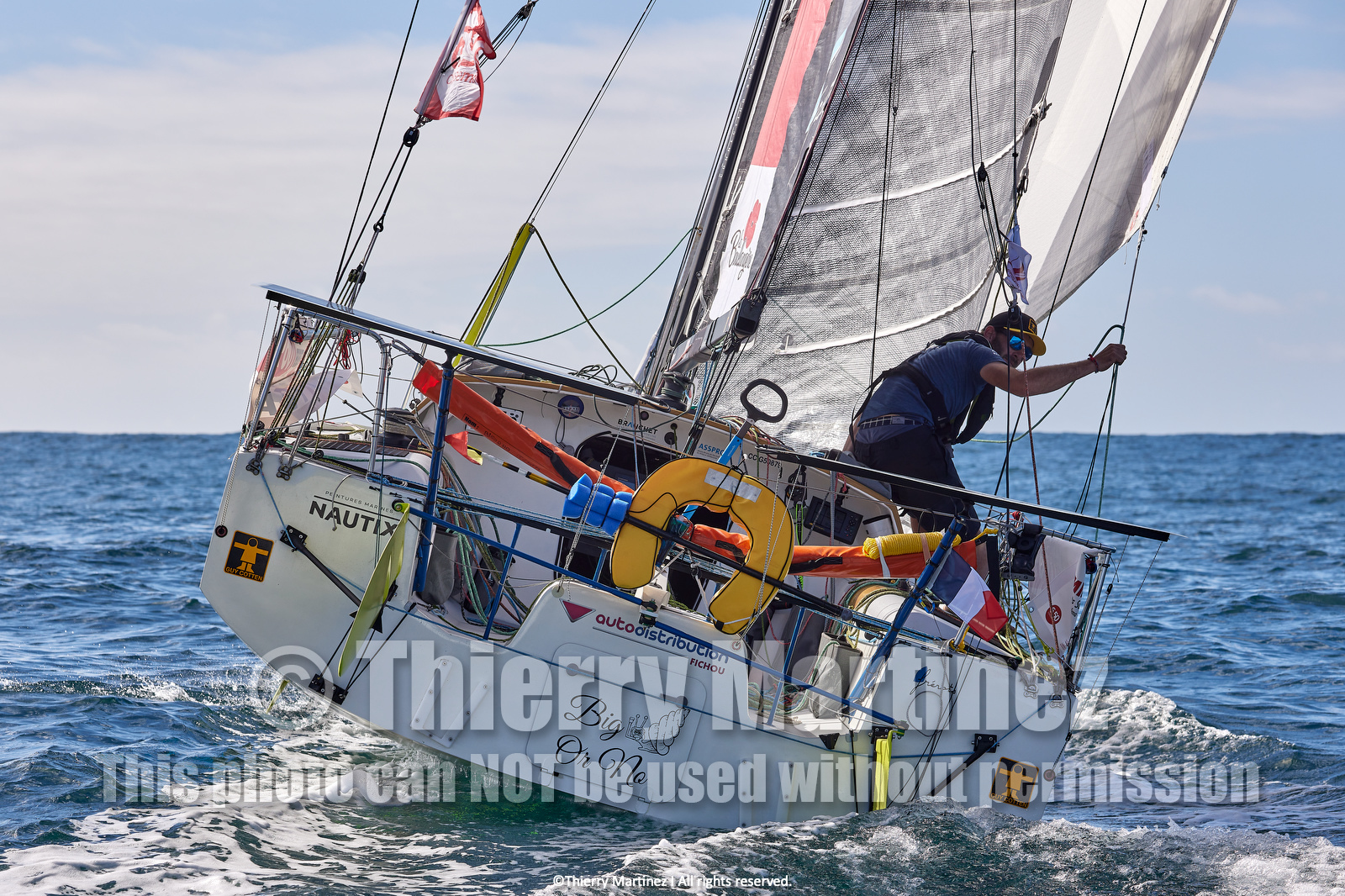 23_22292   © Thierry Martinez. LES SABLES D'OLONNE, 85 - FRANCE 25 septembre 2023.Départ MINI TRANSAT 2023. Départ du Dimanche 24 septembre retardé au Lundi 25 Sept .Les Sables d’Olonne (FRA)    Santa Cruz de la Palma ( Canaries)    St François ( Guadeloupe): 4050 NM.