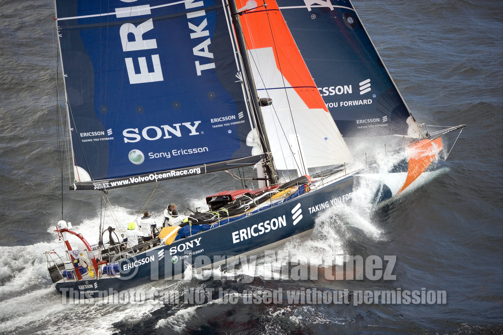 VOLVO OCEAN RACE START - VIGO-SPAIN- 12NOV 2005