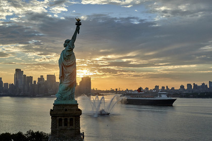 THM_17_048117_THE_BRIDGE-NY