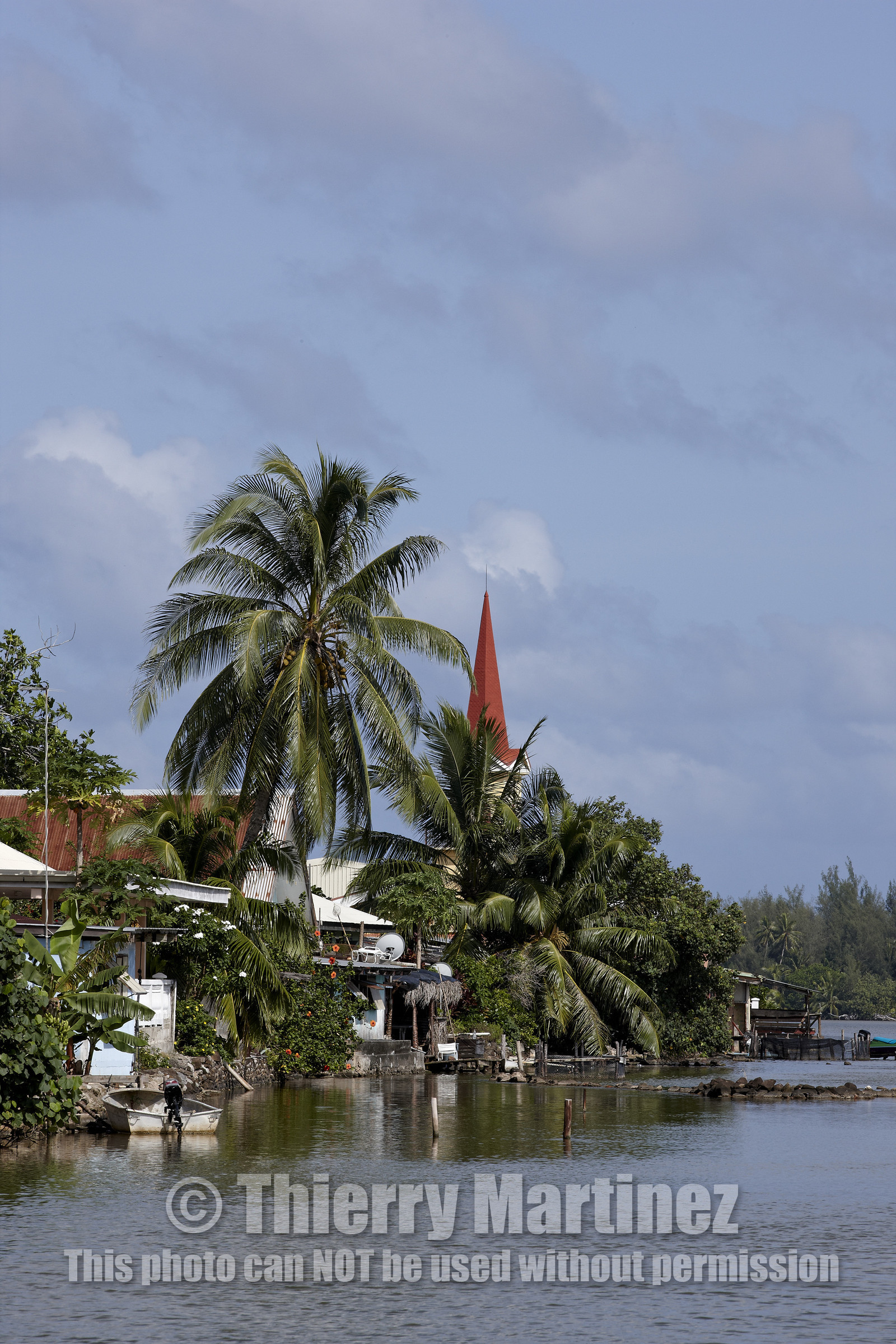 15_023190  ©ThMartinez Sea&Co.  HUAHINE - ILES SOUS LE VENT. POLYNESIE FRANCAISE . 31 January 2015. .