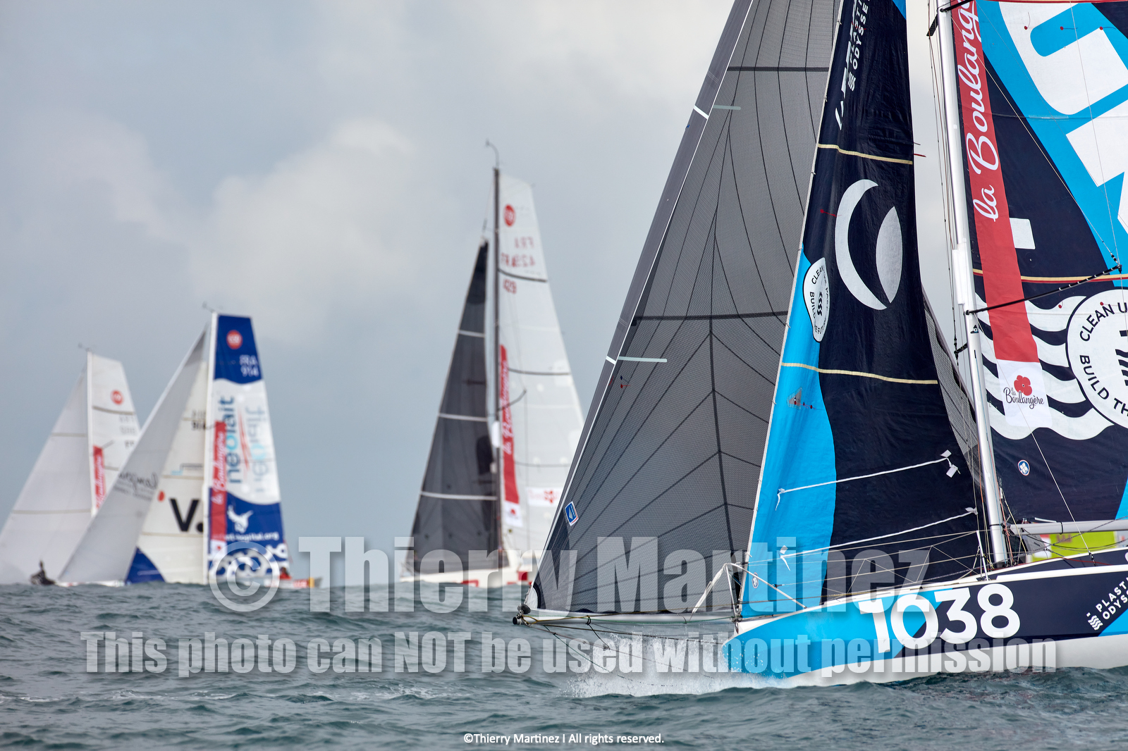 23_22528   © Thierry Martinez. LES SABLES D'OLONNE, 85 - FRANCE 25 septembre 2023.Départ MINI TRANSAT 2023. Départ du Dimanche 24 septembre retardé au Lundi 25 Sept .Les Sables d’Olonne (FRA)    Santa Cruz de la Palma ( Canaries)    St François ( Guadeloupe): 4050 NM.