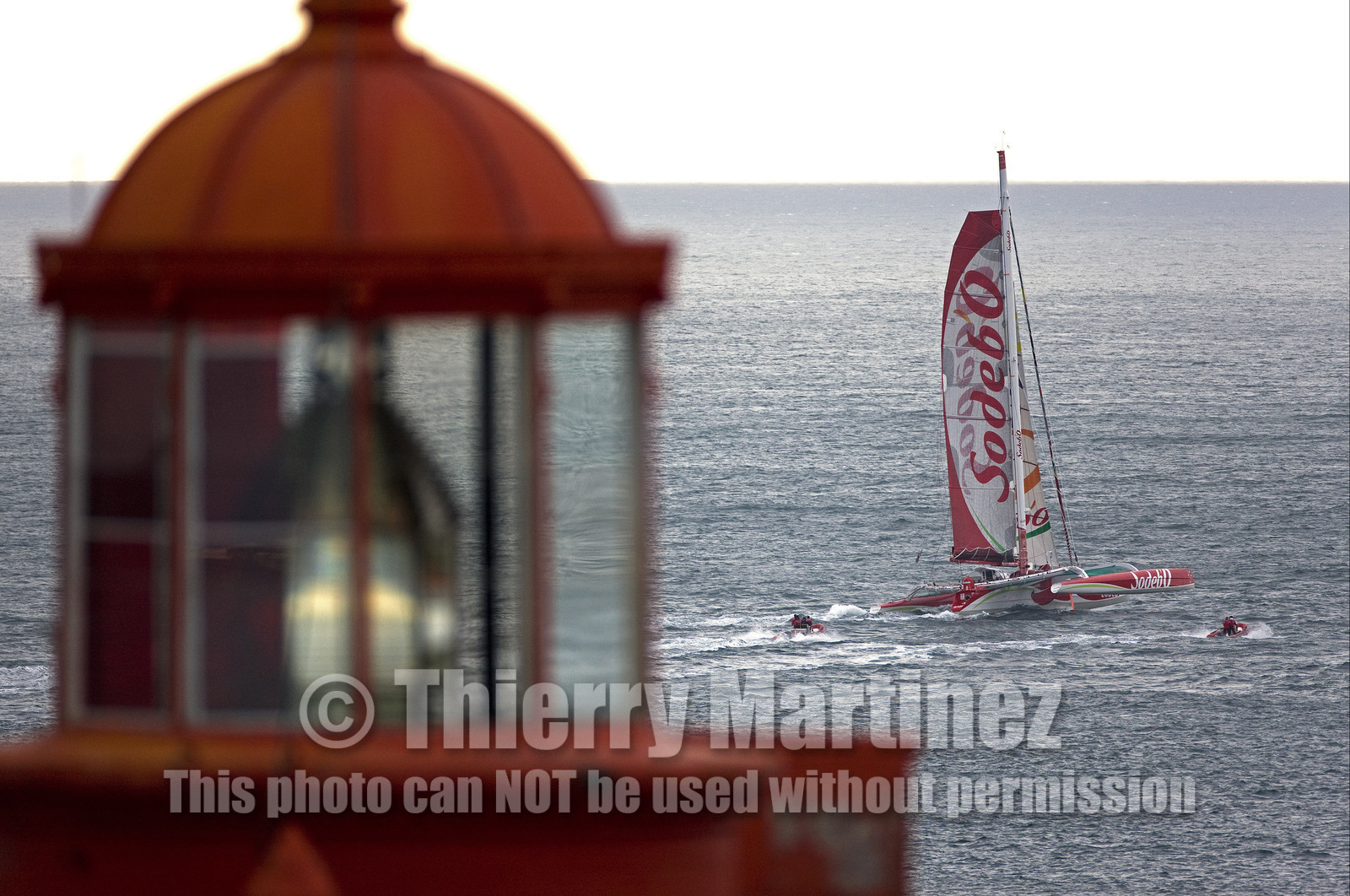 Thomas Coville (FRA) maxi trimaran SODEBO Solo round the world record attempt. Start in Brest (FRA)