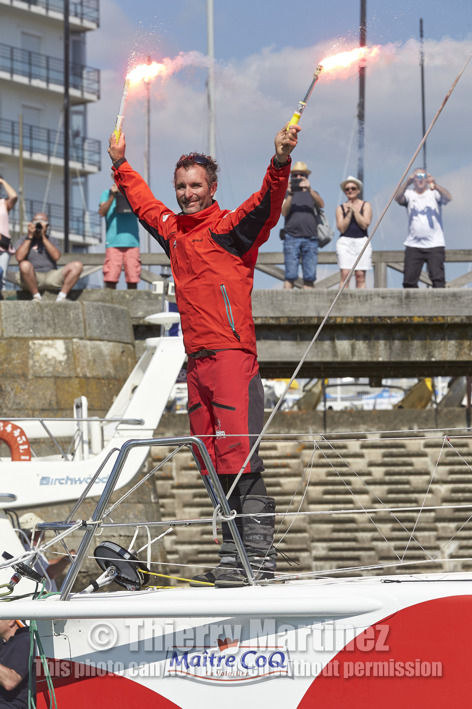 Arrival of NEW YORK-VENDEE (Les Sables d’Olonne) presented by Currency House & SpaceCode.