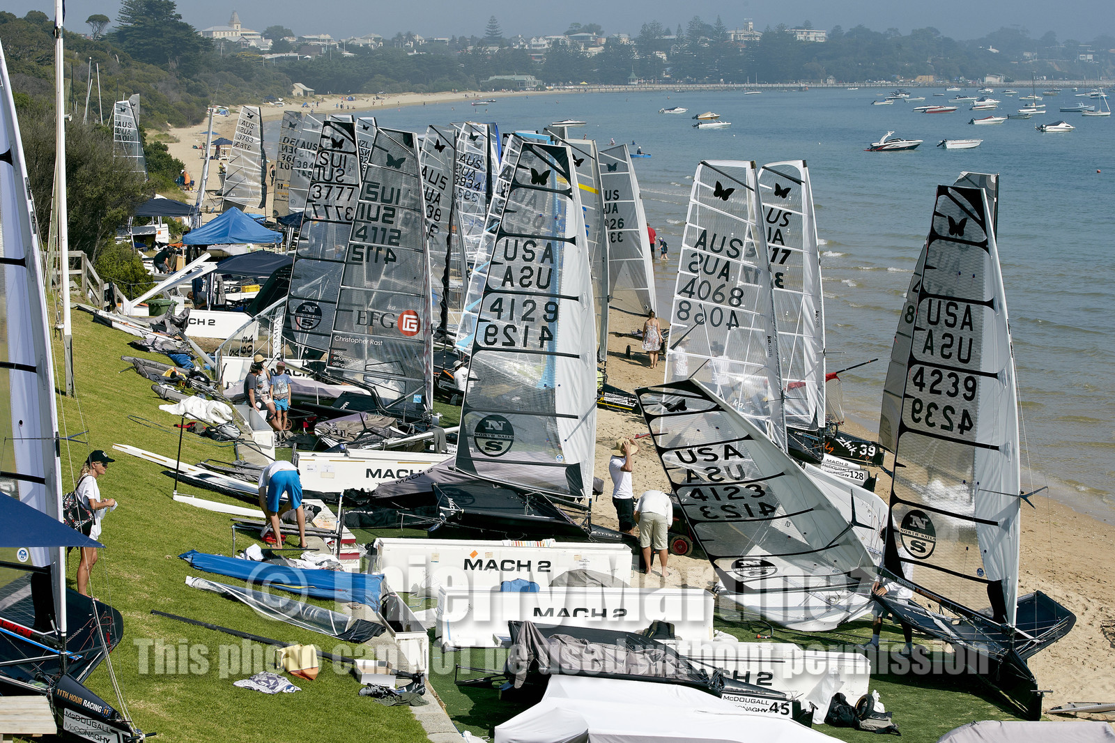 2015 McDougall + McConaghy Moth Worlds. Sorrento - VIC AUSTRALIA  . 6 16 January 2015. Organize by Sorrento Sailing Couta Boat Club.