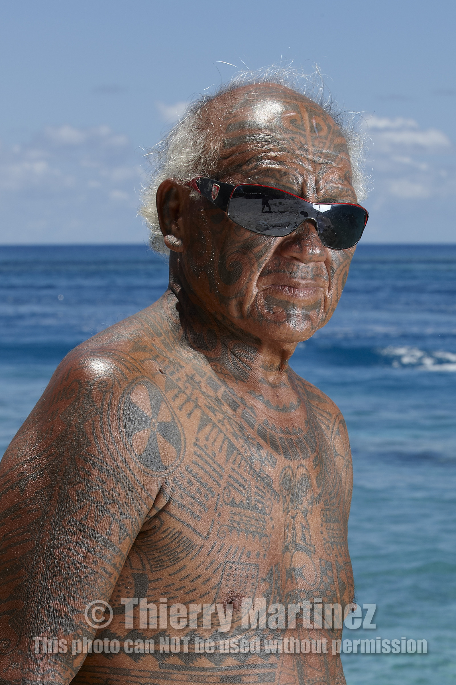 15_026810  ©ThMartinez Sea&Co.  RANGIROA - ARCHIPEL des TUAMOTU. POLYNESIE FRANCAISE .  8 Février 2015. ..HURI, pilote Taxi Boat à Rangiroa.