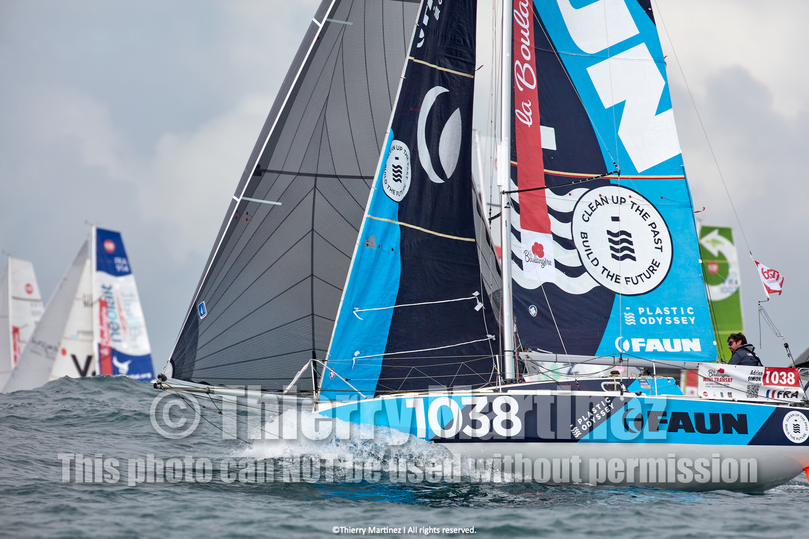 23_22529   © Thierry Martinez. LES SABLES D'OLONNE, 85 - FRANCE 25 septembre 2023.Départ MINI TRANSAT 2023. Départ du Dimanche 24 septembre retardé au Lundi 25 Sept .Les Sables d’Olonne (FRA)    Santa Cruz de la Palma ( Canaries)    St François ( Guadeloupe): 4050 NM.