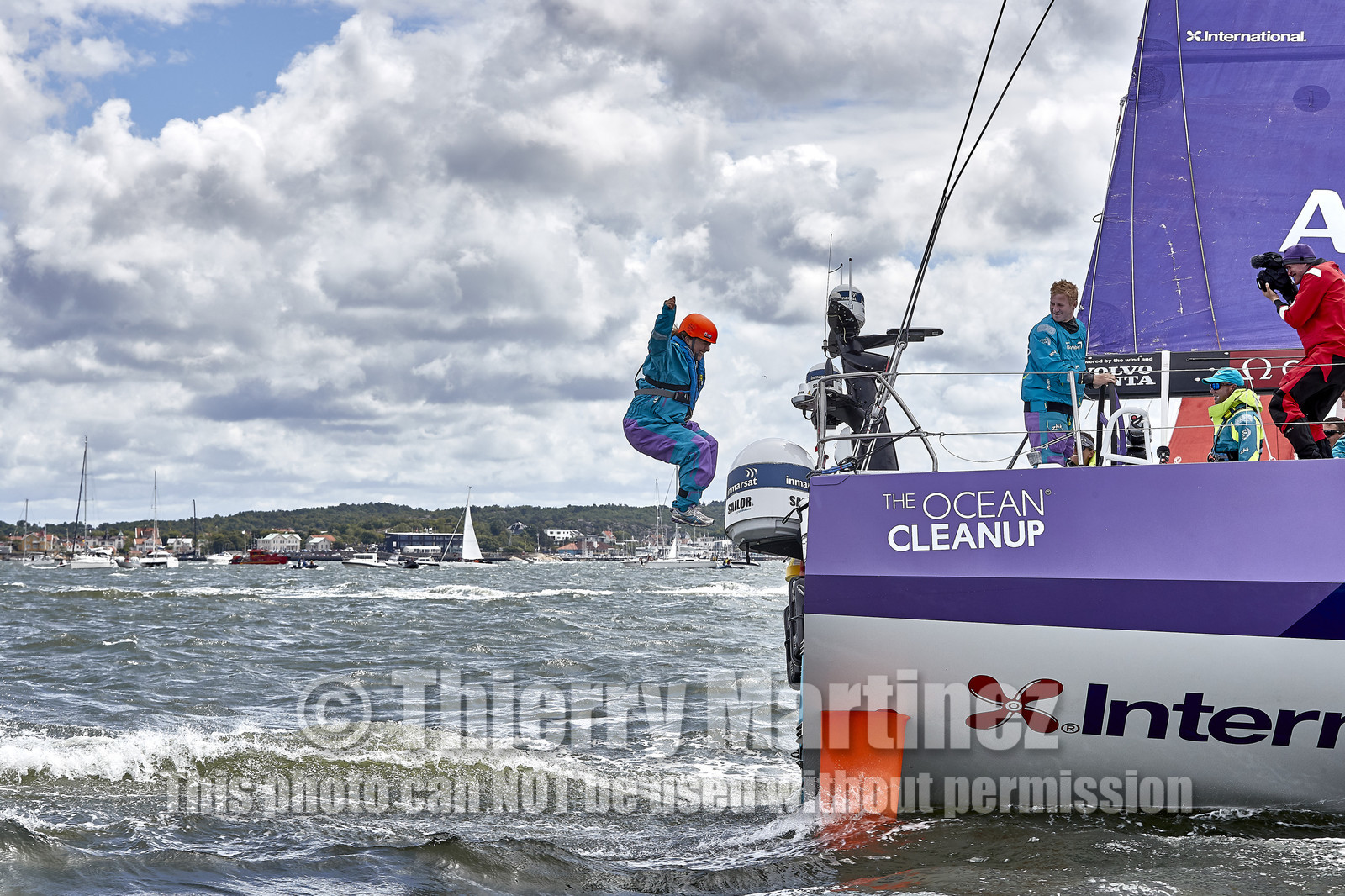 team AkzoNobel  in Volvo Ocean Race 2017-18.