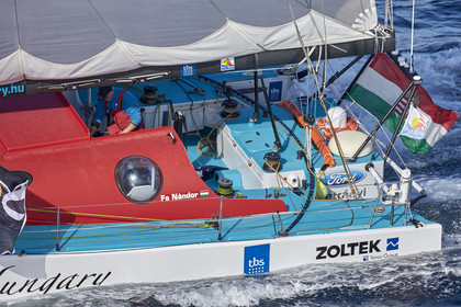 THM-16_81879_VendeeGlobeStart