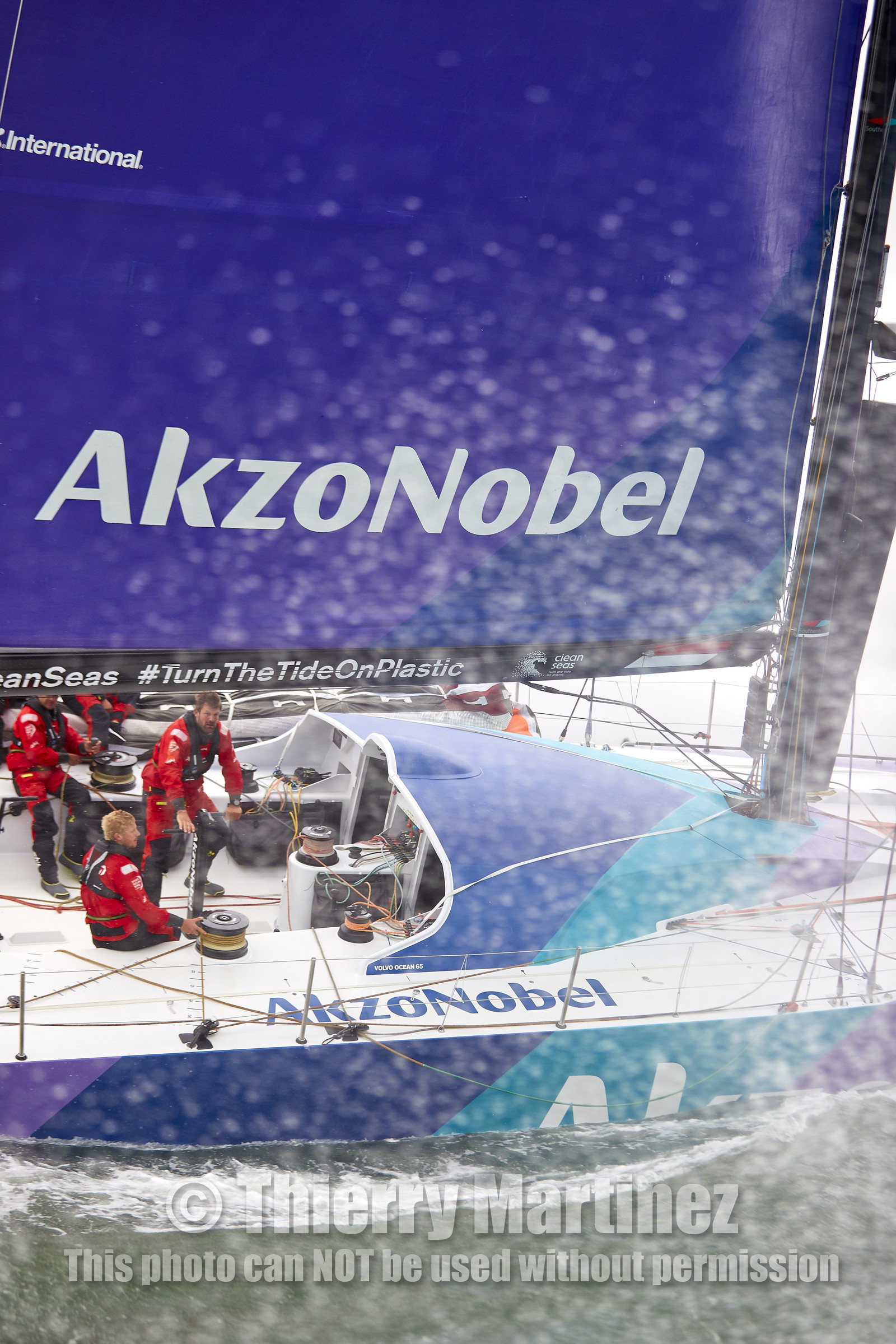 THM-17_062218_team AkzoNobel
