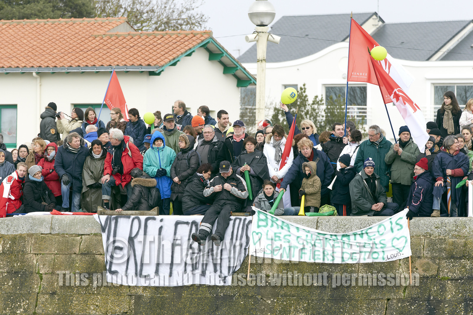 2012 13 VENDEE GLOBE. Winner arrival in Les sables d'Olonne (FRA