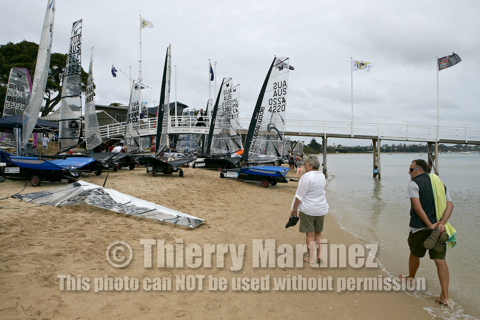 2015 McDougall + McConaghy Moth Worlds. Sorrento - VIC AUSTRALIA  . 6 16 January 2015. Organize by Sorrento Sailing Couta Boat Club.