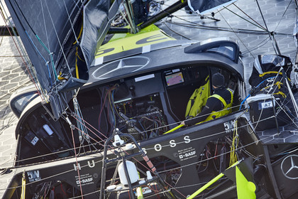 THM-16_80134_VendeeGlobeStart