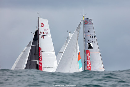 23_22400   © Thierry Martinez. LES SABLES D'OLONNE, 85 - FRANCE 25 septembre 2023.Départ MINI TRANSAT 2023. Départ du Dimanche 24 septembre retardé au Lundi 25 Sept .Les Sables d’Olonne (FRA)    Santa Cruz de la Palma ( Canaries)    St François ( Guadeloupe): 4050 NM.