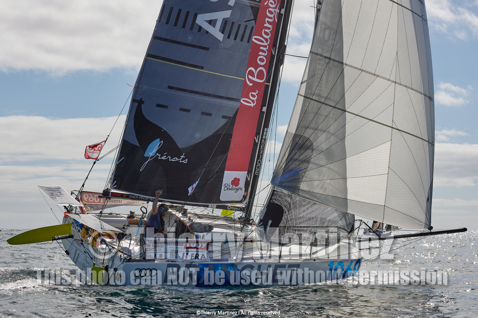 23_22301   © Thierry Martinez. LES SABLES D'OLONNE, 85 - FRANCE 25 septembre 2023.Départ MINI TRANSAT 2023. Départ du Dimanche 24 septembre retardé au Lundi 25 Sept .Les Sables d’Olonne (FRA)    Santa Cruz de la Palma ( Canaries)    St François ( Guadeloupe): 4050 NM.