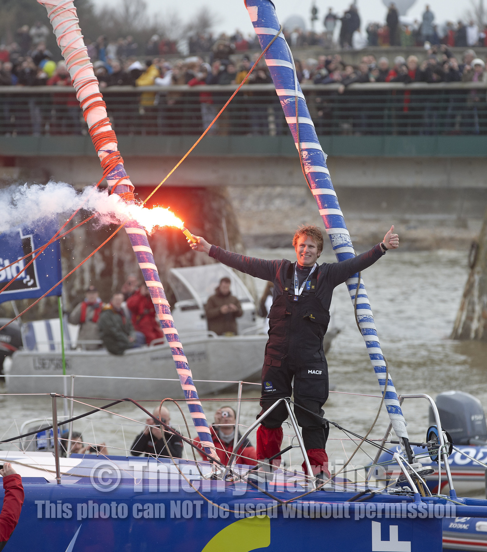 2012 13 VENDEE GLOBE. Winner arrival in Les sables d'Olonne (FRA