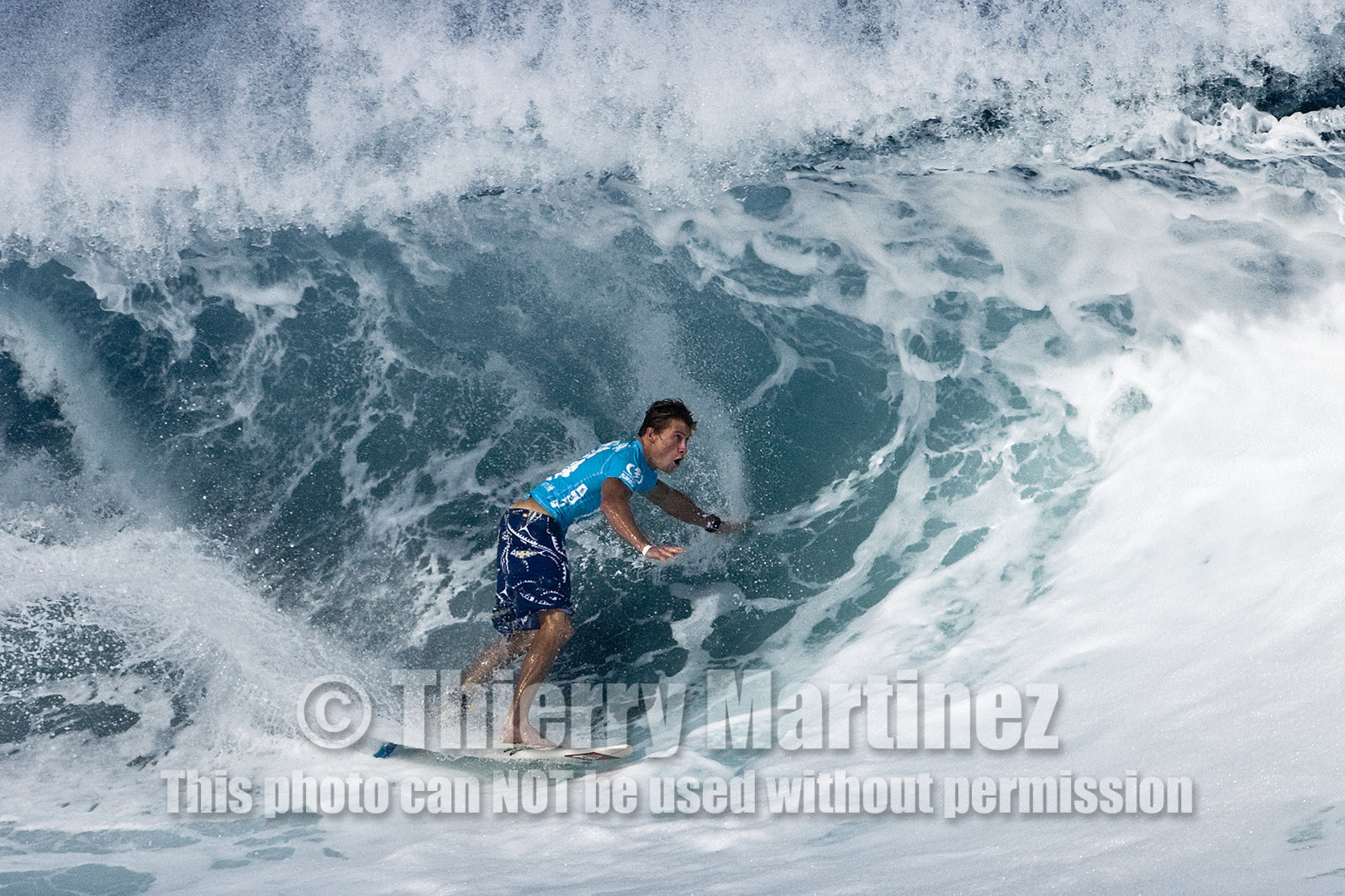 2011 VOLCOM PIPE PRO  ( Surf contest) at Banzai Pipeline Beach, North Shore - Oahu - Hawaii.
