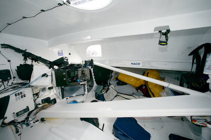 2012 13 VENDEE GLOBE. François Gabart (FRA) MACIF  Winner .