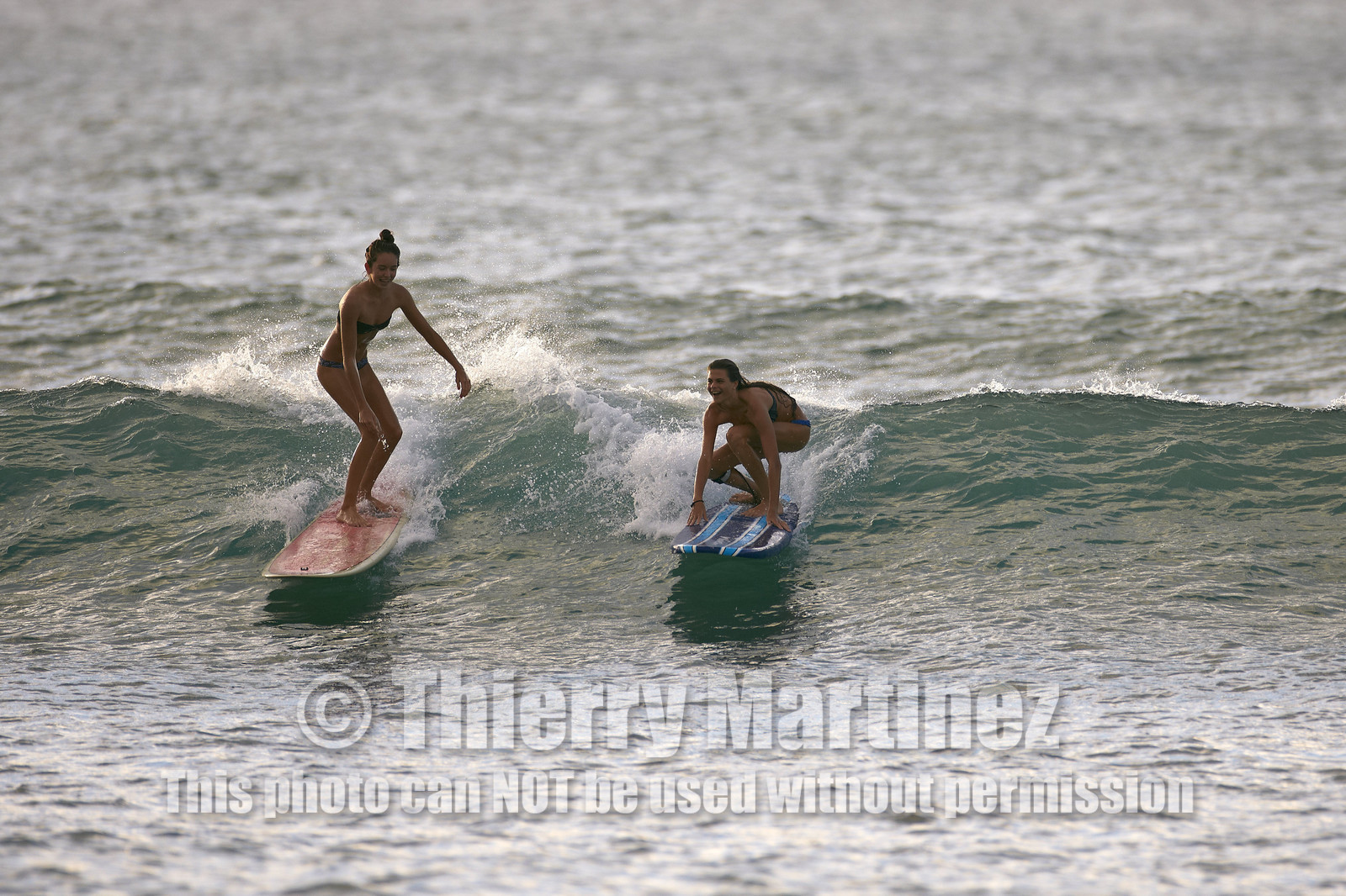 SURF AT SUNSET BEACH (North Shore - Oahu Island - Hawaii-USA)