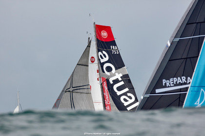 23_22391   © Thierry Martinez. LES SABLES D'OLONNE, 85 - FRANCE 25 septembre 2023.Départ MINI TRANSAT 2023. Départ du Dimanche 24 septembre retardé au Lundi 25 Sept .Les Sables d’Olonne (FRA)    Santa Cruz de la Palma ( Canaries)    St François ( Guadeloupe): 4050 NM.