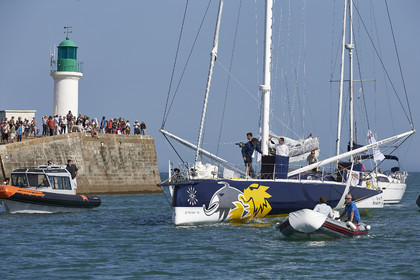 Arrival of NEW YORK-VENDEE (Les Sables d’Olonne) presented by Currency House & SpaceCode.