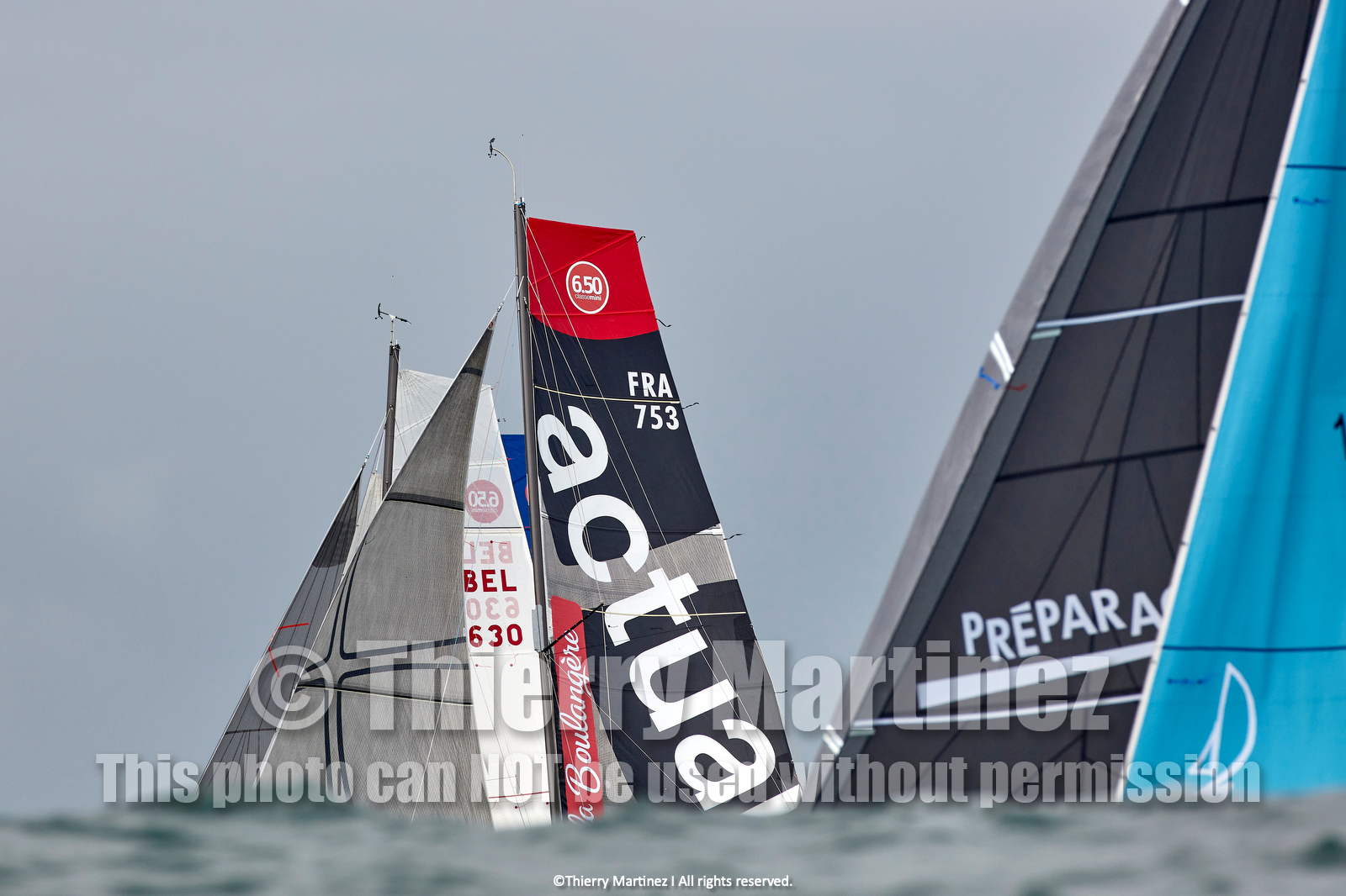 23_22390   © Thierry Martinez. LES SABLES D'OLONNE, 85 - FRANCE 25 septembre 2023.Départ MINI TRANSAT 2023. Départ du Dimanche 24 septembre retardé au Lundi 25 Sept .Les Sables d’Olonne (FRA)    Santa Cruz de la Palma ( Canaries)    St François ( Guadeloupe): 4050 NM.