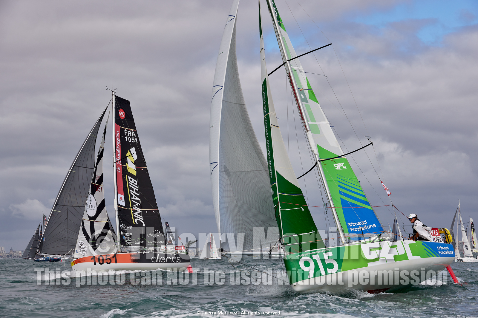 23_21929   © Thierry Martinez. LES SABLES D'OLONNE, 85 - FRANCE 25 septembre 2023.Départ MINI TRANSAT 2023. Départ du Dimanche 24 septembre retardé au Lundi 25 Sept .Les Sables d’Olonne (FRA)    Santa Cruz de la Palma ( Canaries)    St François ( Guadeloupe): 4050 NM.
