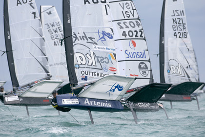 2015 McDougall + McConaghy Moth Worlds. Sorrento - VIC AUSTRALIA  . 6 16 January 2015. Organize by Sorrento Sailing Couta Boat Club.