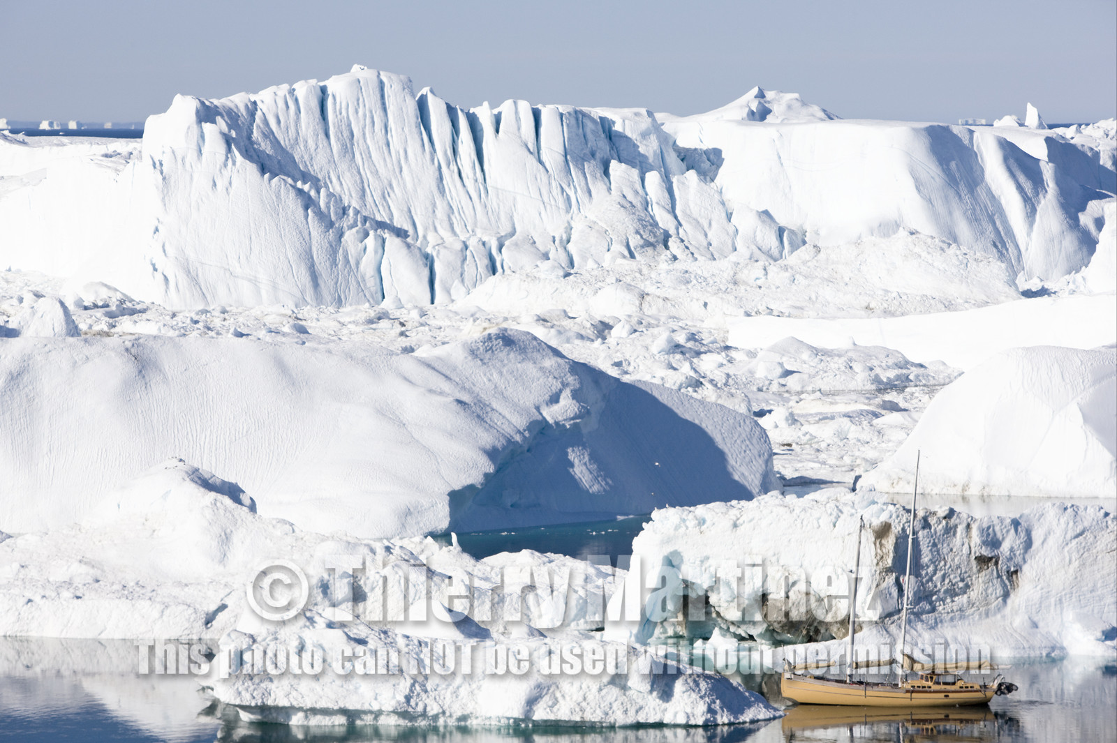 Schooner LA LOUISE sailing on west coast of Greenland.