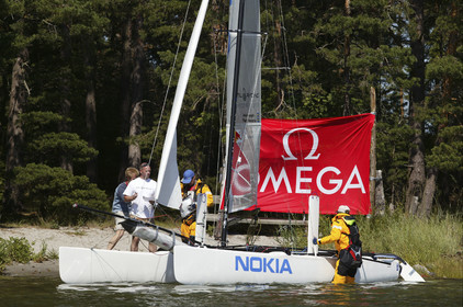 03_3059D © Th.Martinez,STOCKHOLM ARCHIPELAGO SWEDEN, 08 07 03-Archipelago Raid (2003)  Day 1..Team NOKIA-Kempff  Magnus Nordstrom (SWE)& Joakim Kempff (SWE) at a check-point.