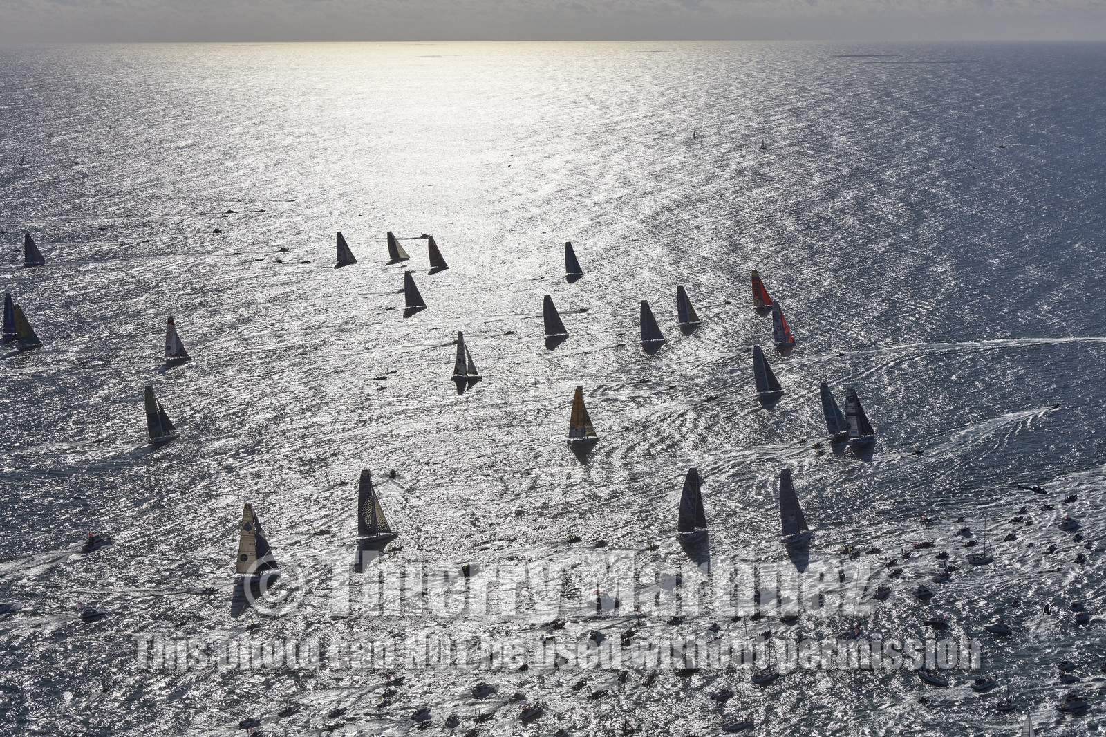 THM-16_80596_VendeeGlobeStart