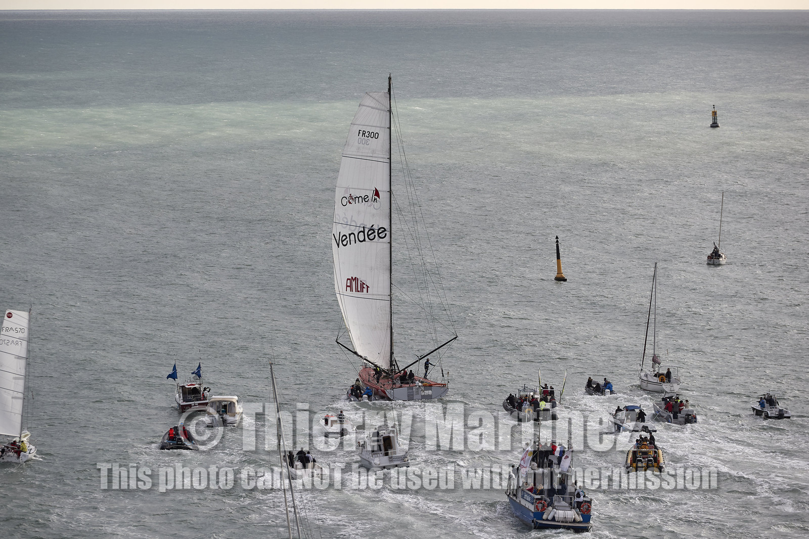 Départ de Jeff Pellet (FRA) sur son bateau COME IN VENDEE POUR UN TOUR DU MONDE;