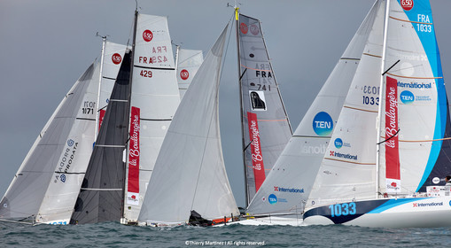 23_22411   © Thierry Martinez. LES SABLES D'OLONNE, 85 - FRANCE 25 septembre 2023.Départ MINI TRANSAT 2023. Départ du Dimanche 24 septembre retardé au Lundi 25 Sept .Les Sables d’Olonne (FRA)    Santa Cruz de la Palma ( Canaries)    St François ( Guadeloupe): 4050 NM.